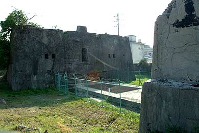 ���c�B���G�B